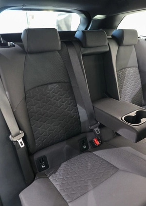 Toyota Corolla cena 103850 przebieg: 56534, rok produkcji 2019 z Skarszewy małe 596